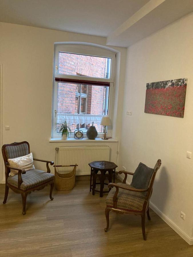 Das Bilderbuchcafe - Ferien - Apartment No 3 - Markt 7 Havelberg Exteriör bild