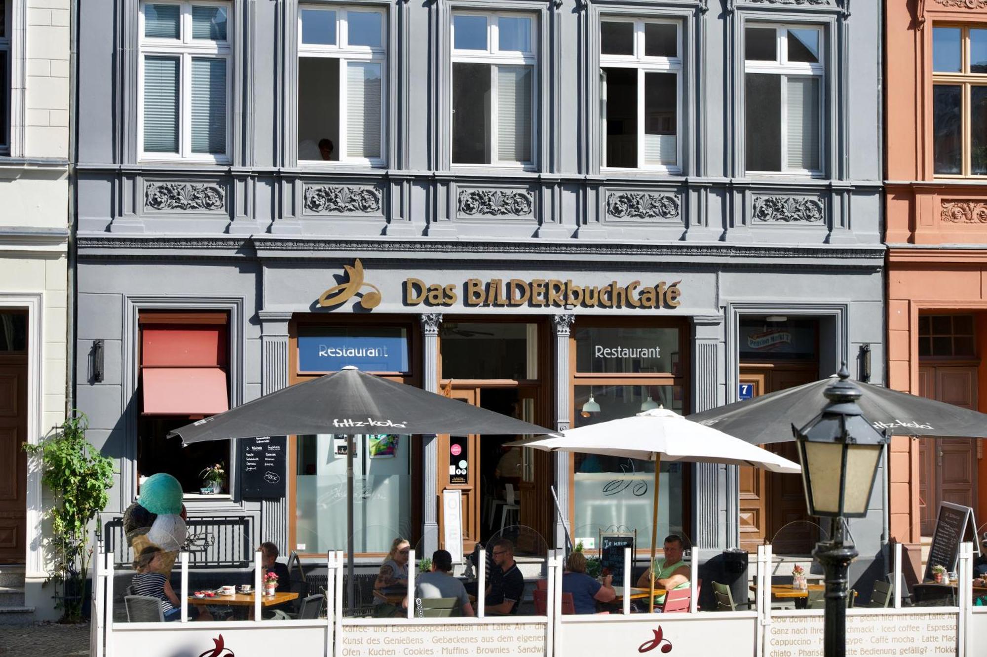 Das Bilderbuchcafe - Ferien - Apartment No 3 - Markt 7 Havelberg Exteriör bild