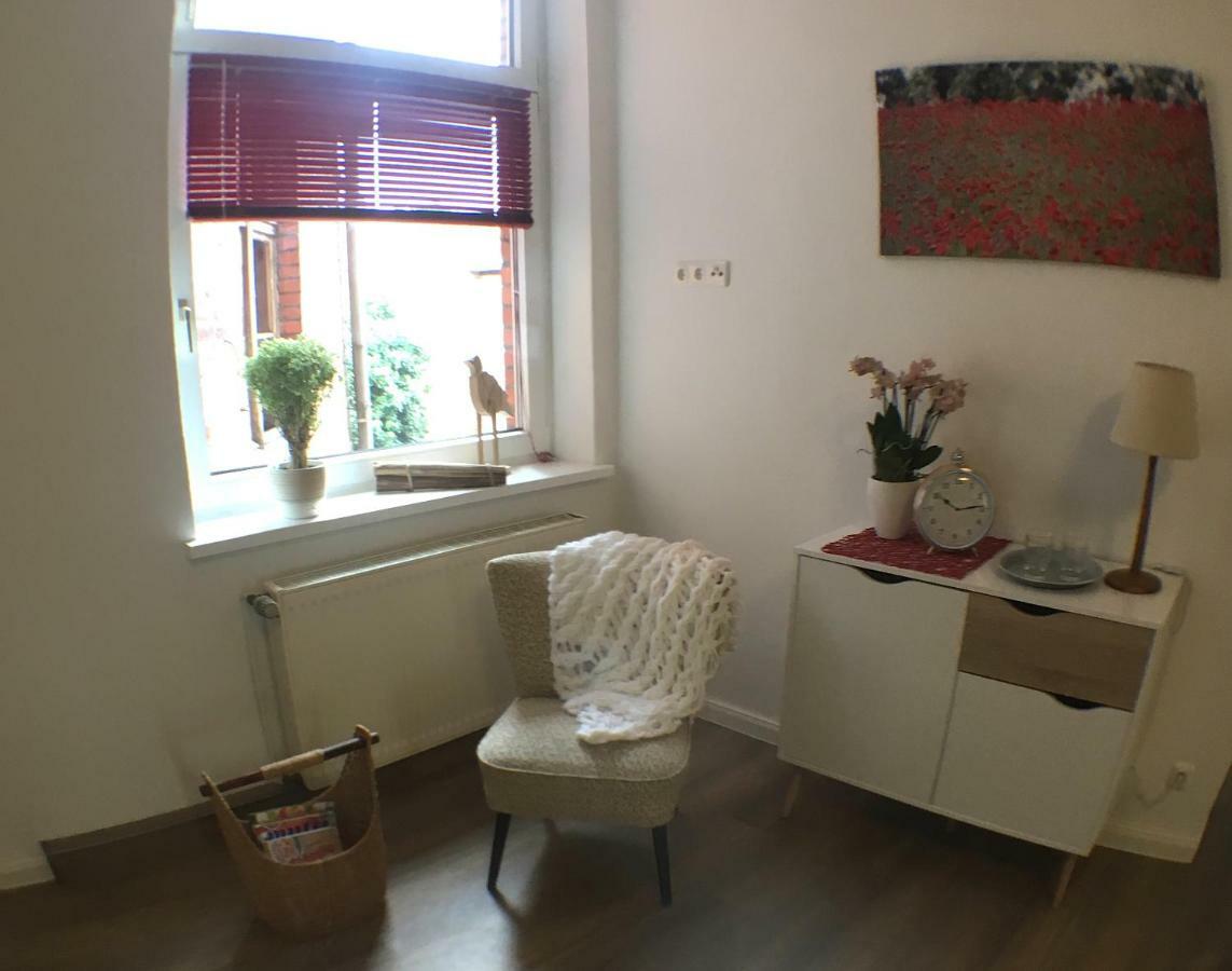 Das Bilderbuchcafe - Ferien - Apartment No 3 - Markt 7 Havelberg Exteriör bild